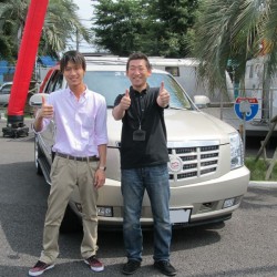 群馬県太田市ににお住まいのT様に キャデラック エスカレード カスタムインテリア 自社輸入実走行車をご納車させて頂きました。