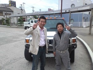 山口県岩国市にお住まいのO社長に 2007y ハマー H3 ジオバンナ をご納車させて頂きました。