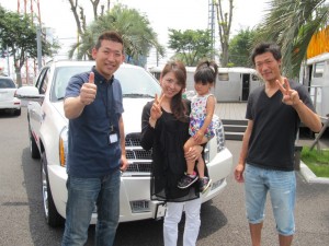 埼玉県越谷市にお住まいのS様に 新車 2012y キャデラック エスカレード プラチナム をご納車させて頂きました。