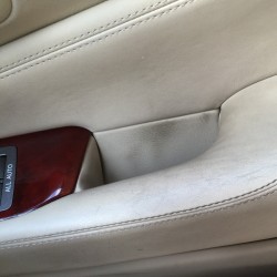 レクサス　LS460　ルームクリーニング！！