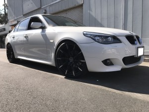 BMW　525i　ホイールカスタム！！