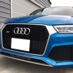 ＡＵＤＩ RS Q3 !! カスタムペイント!!