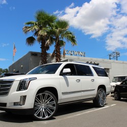 CADILLAC ESCALADE ESV NEXTNATIONホイールカスタム!!