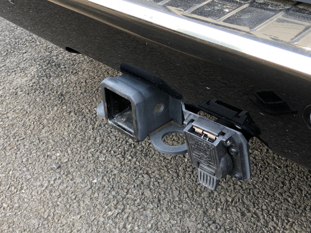 ヒッチメンバー