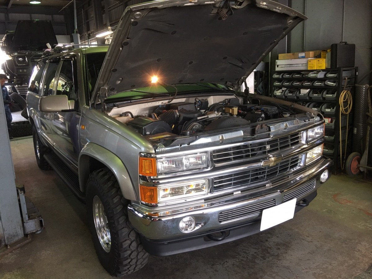 サバーバン 修理 水温センサー 交換 | 輸入車専門店・アメ車