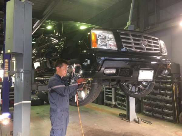 キャデラックDTSリムジン | T．Sプランニング｜外車の買取
