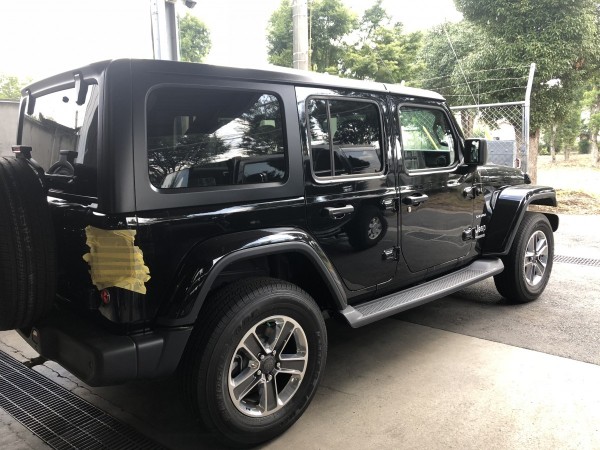 0C7EC8F0-EEE8-4C5C-9752-0EBAFE5F7CA5