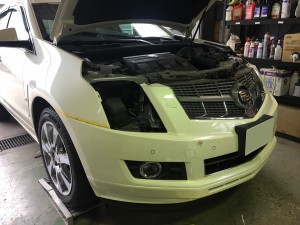 2011年 キャデラック SRX ヘッドライト 不灯 バラスト不良 浸水