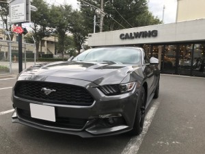 こんにちは!サービスフロント鶴巻です! 今回はディーラー車のマスタングで「DVDを見たい!」という事で、ご入庫頂きました。 元々この年式のディーラー車マスタングは、カーナビは付いていますがDVD非対応です。 外部入力が空 […]