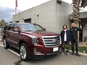 東京都のA様に 新車 キャデラック エスカレード プラチナムをご納車させていただきました。