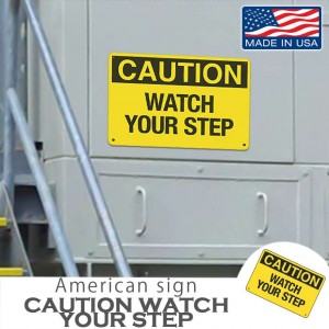 おしゃれ耐久性抜群!! 米国用品 アメリカンサインプレート ”CAUTION WATCH〜STEP” 大きなサイズ12x18インチ MADE IN USA アルミニウム ヴィンテージ 看板 インテリア ガレージ お店の装飾等 雑貨
