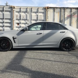 キャデラック CTS-V マッドグレーフルラッピング フォージアート カスタム