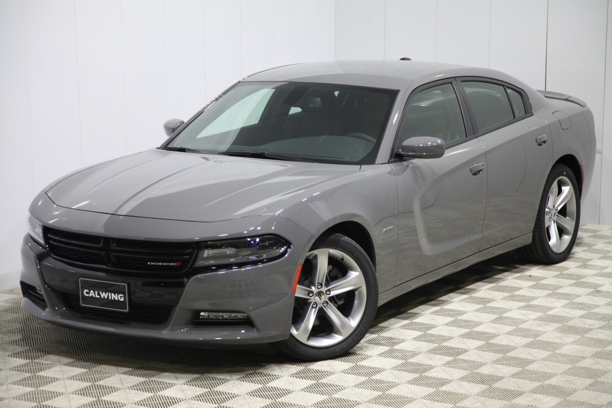 新車 ダッジ チャージャー RT 5.7 HEMI スーパートラックパック NO
