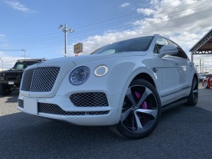 ベントレー　ベンテイガ　キャリパー塗装　カスタムペイント　Bentley　Bentayga