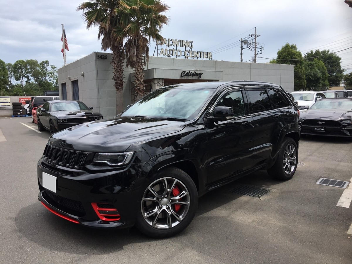 ジープ グランドチェロキー ＳＲＴ８ ブレーキパッド 交換 低ダスト