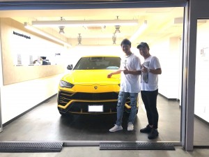 2台目のご購入ありがとうございます！ 北海道日本ハムファイターズ　西川遥輝選手に新車ランボルギーニ　ウルスをご納車させて頂きました！