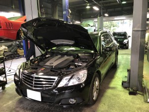 メルセデスベンツ　Ｅ350　ディーゼル　フロントスタビリンク　ベルト回り交換　整備　修理