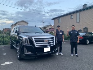 2台目のご購入有難うございます。埼玉県のS様に新車 キャデラック エスカレードESV プラチナムをご納車させていただきました。