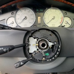 クライスラー　３００C　ウィンカーレバー　不良　異音　修理
