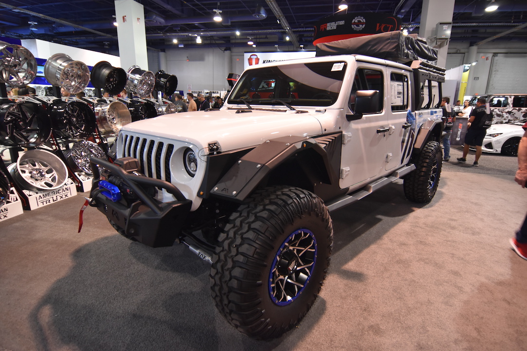 sema2019-156