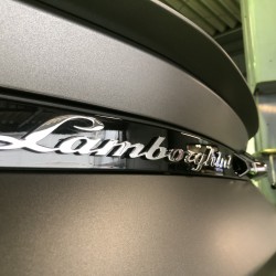 ランボールギーニ　ウルス　フルラッピング　ホイール塗装　カスタム　Lamborghini　Urus　