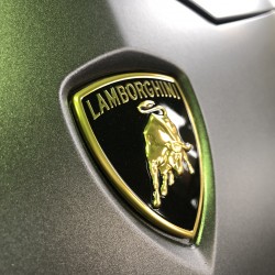 ランボールギーニ　ウルス　フルラッピング　ホイール塗装　カスタム　Lamborghini　Urus　