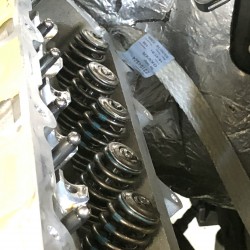 エスカレード　故障　エンジン修理　チェックランプ　異音　レッカー搬入　