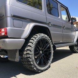 メルセデス ベンツ MERCEDES BENZ G550 ゲレンデ ラッピング 塗り分け ペイント SAVINI サビーニ ホイール カスタム G63 G350d
