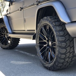 メルセデス ベンツ MERCEDES BENZ G550 ゲレンデ ラッピング 塗り分け ペイント SAVINI サビーニ ホイール カスタム G63 G350d