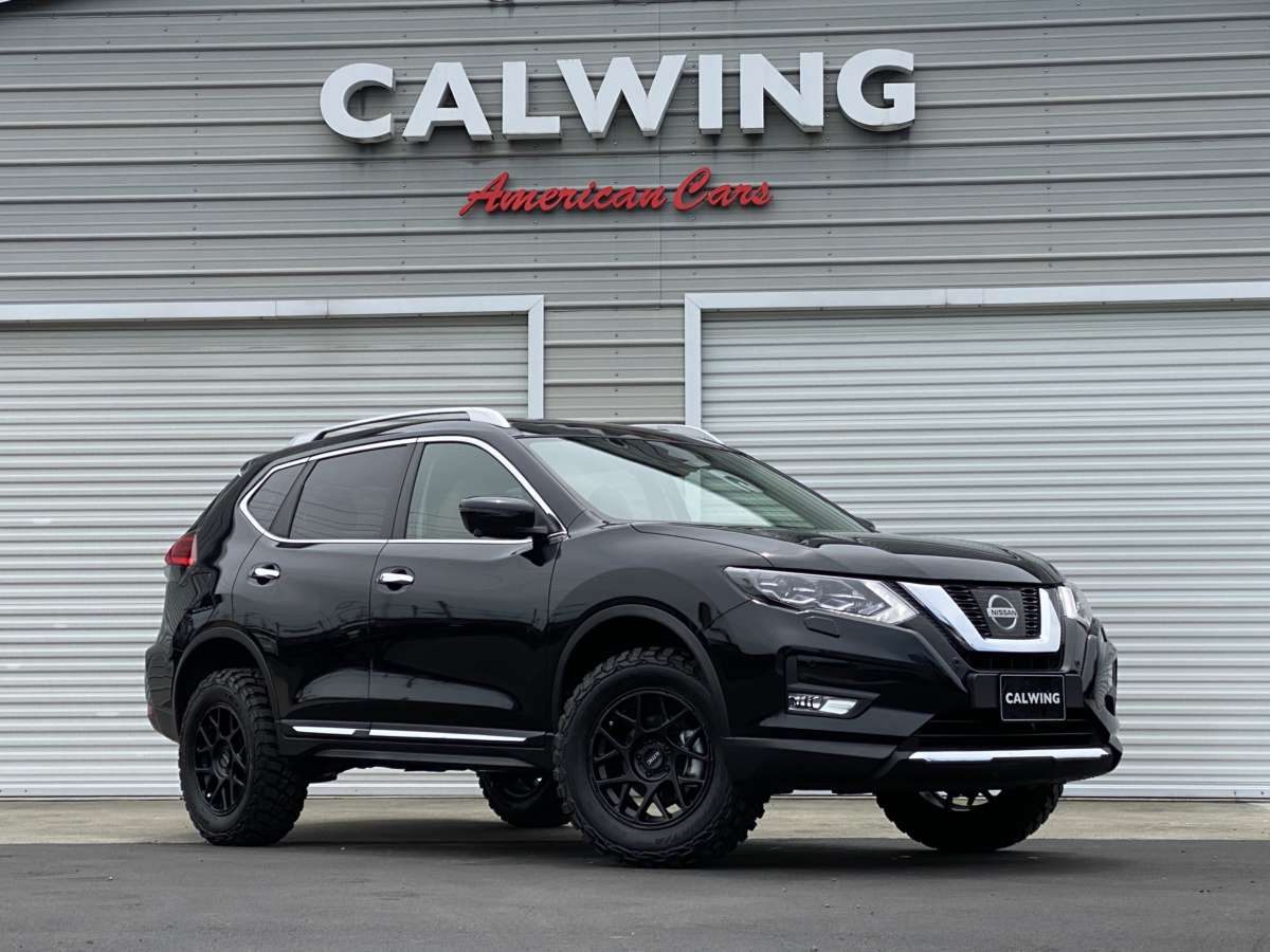 新車 日産 エクストレイル プラチナムエディション AWD リフトアップ 左ハンドル NO.0871 | CALWING キャルウイング