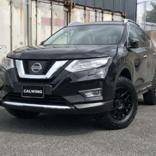 日産 ニッサン エクストレイル 左ハンドル  KMC ホイール  マッド タイヤ リフトアップ  カスタム