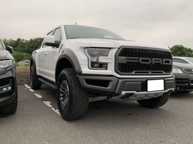 鳥取県のＴ様に新車フォードF-150ラプターをご納車させて頂きました！