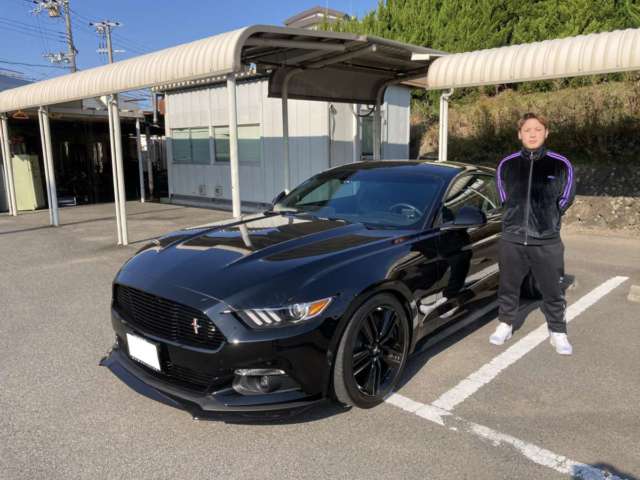 和歌山県の競輪選手 南 蓮選手にフォードマスタング50イヤーズエディションをご納車させて頂きました!