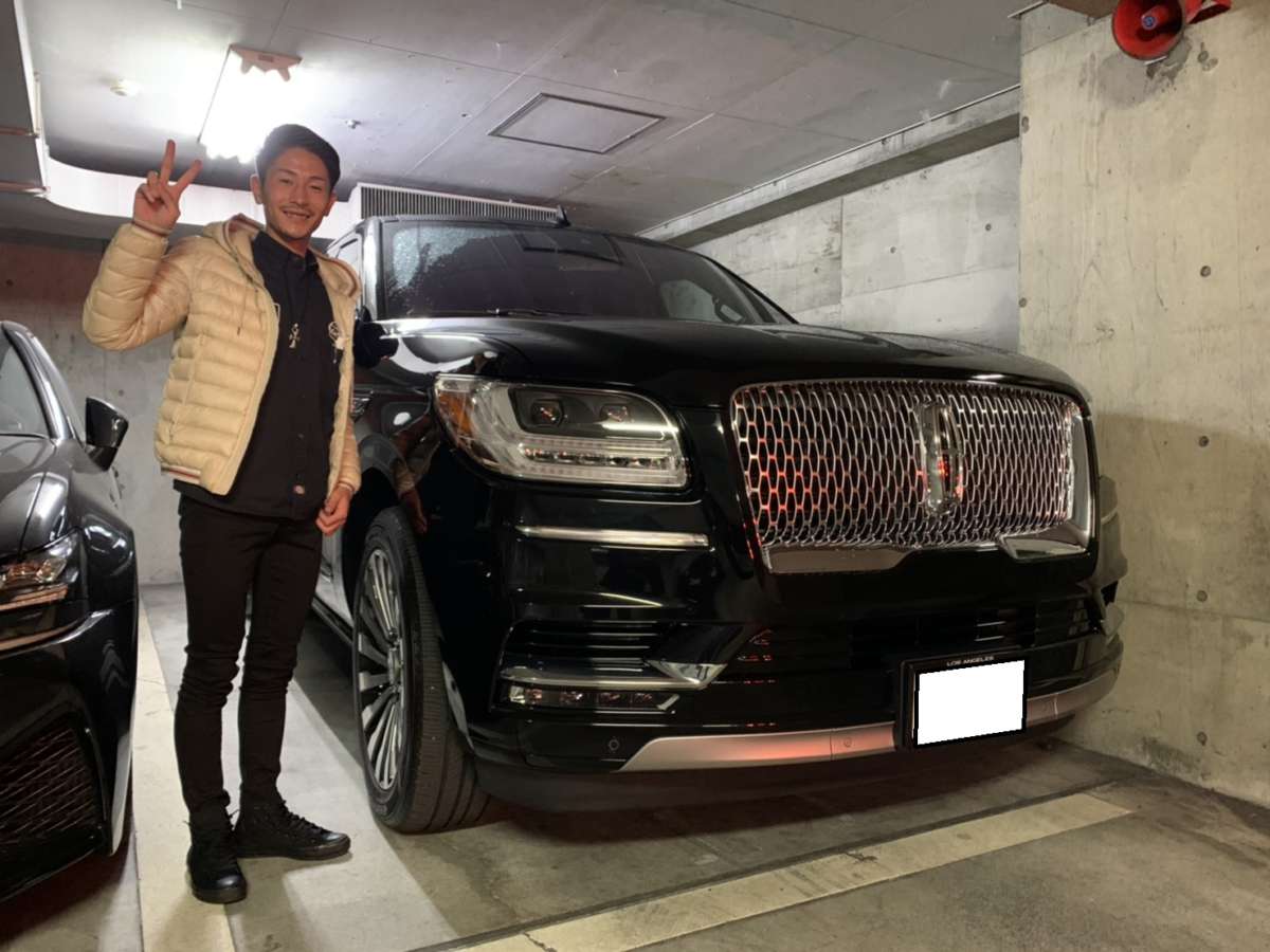 東京都のS院長に新車 リンカーン ナビゲーターをご納車させて頂きました！