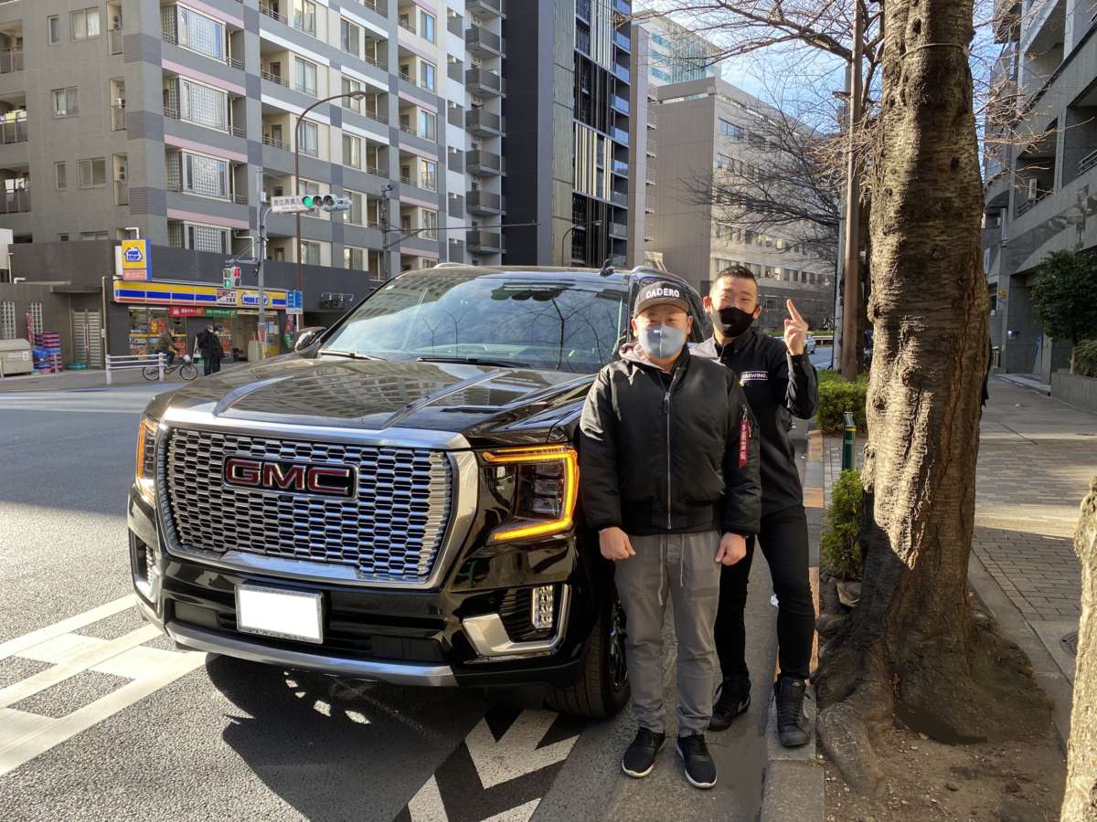 東京都のY社長に新車 GMC ユーコン デナリ 日本１号車をご納車させて頂きました！