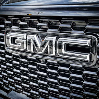 GMC ユーコン デナリ ホイール ブラックアウト カスタム