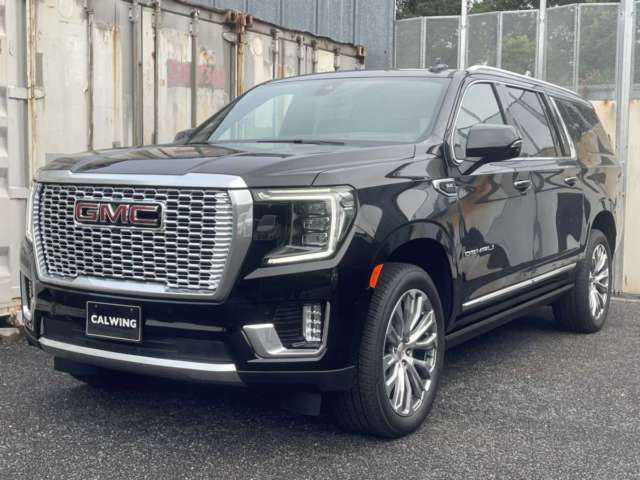 GMC ユーコンデナリ XL  ロングボディ   リアシートメディアシステム
