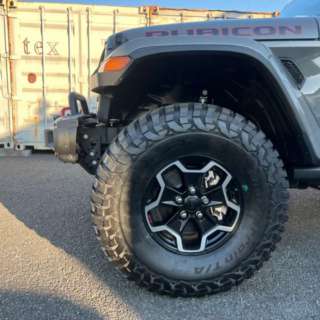 ジープ グラディエーター ルビコン リフトアップ ブロックタイヤ オフロード ルーフラック カスタム JEEP GLADIATOR RUBICON
