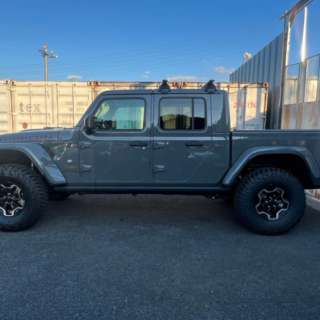 ジープ グラディエーター ルビコン リフトアップ ブロックタイヤ オフロード ルーフラック カスタム JEEP GLADIATOR RUBICON