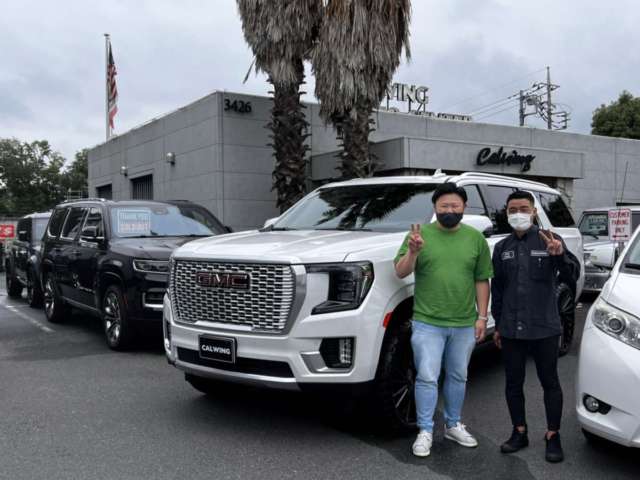 新潟県のＩ社長に新車 GMC ユーコンXL デナリをご納車させて頂きました！