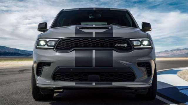 2023年  710馬力のモンスターSUV  ダッジ デュランゴ SRT ヘルキャットが復活！！