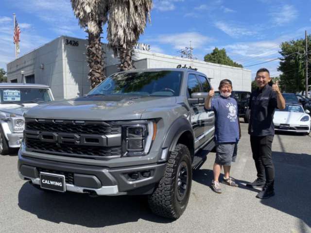 東京都のI社長に新車 フォード F-150 ラプターをご納車させて頂きました！