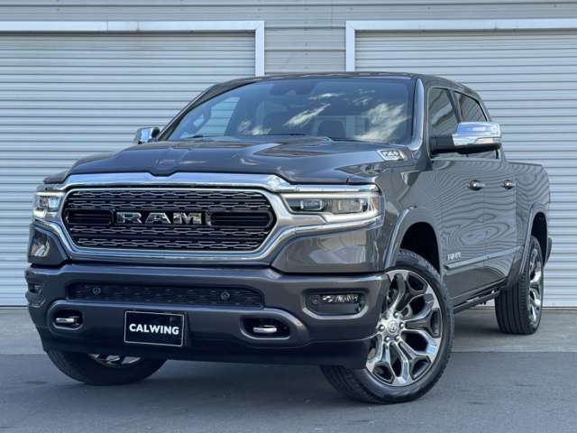 ラム ラム1500 リミテッド  AWD  車高調整エアサス  電動サイドステップ