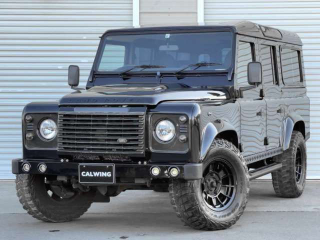 ランドローバー ディフェンダー - 110SE 希少AT車 クリーブランド SAS BLACK仕様　新車並行  