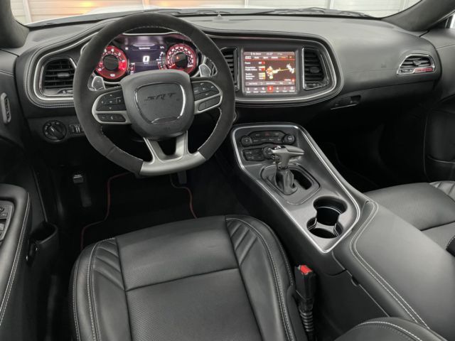 新車 ダッジ チャレンジャーSRTレッドアイ ワイドボディ