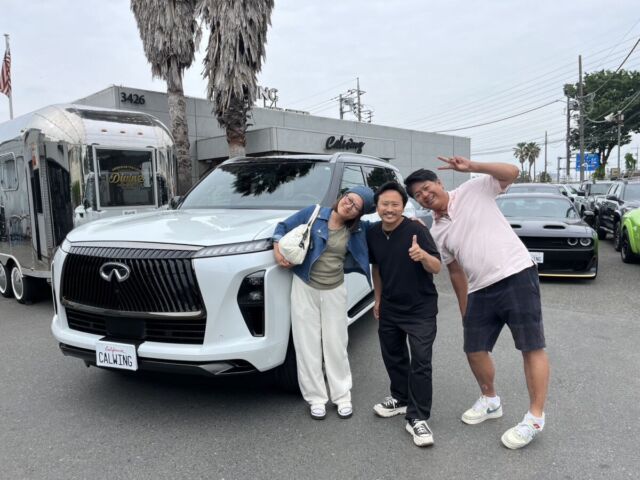 埼玉県O社長に 新車 インフィニティ QX80 オートグラフをご納車させていただきました！