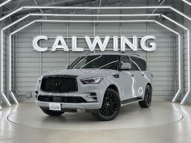 インフィニティ QX80 - プロアクティブ　AWD　グレーフルラッピング   新車並行