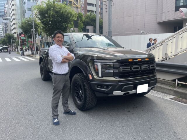 東京都のO社長に 新車フォード F-150 ラプター をご納車させていただきました！