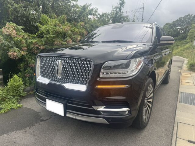 兵庫県のK社長に リンカーン ナビゲーターL をご納車させていただきました！