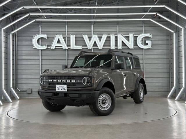 フォード ブロンコ 10速AT ハードトップ 12インチディスプレイ AppleCarPlay 